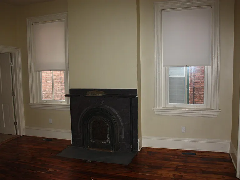90 W Ross St — Photo 6