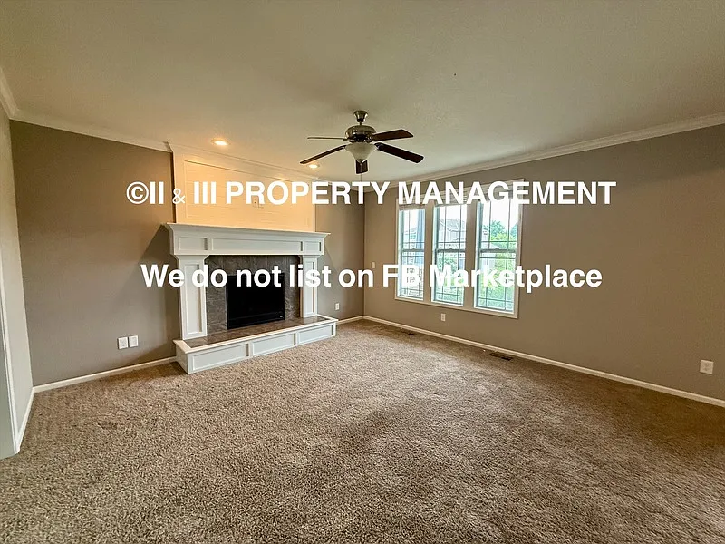 4 bed, 2.5 bath, 2322 sqft, $2,900 — Photo 4
