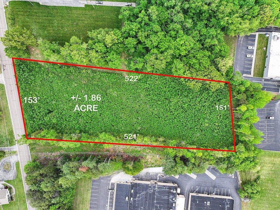 1st image of 1815 Country Club Dr
