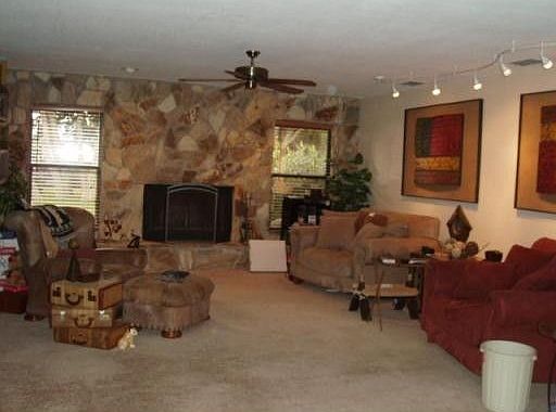 5th image of 2060 Katie Ct