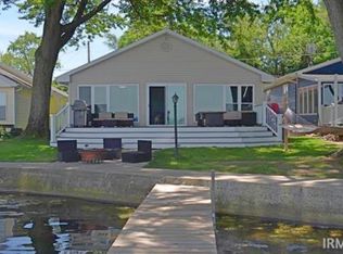 9052 E Hatchery Rd, Syracuse, IN 46567