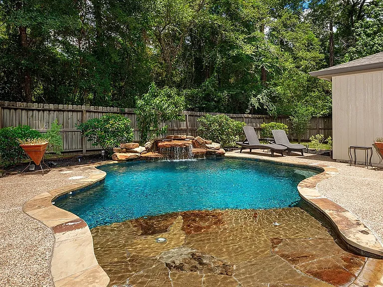 4 Postvine Ct — Photo 23