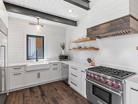 3rd image of 232 Spring Rd