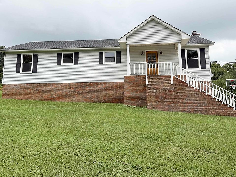 1st image of 210 Frances Ln