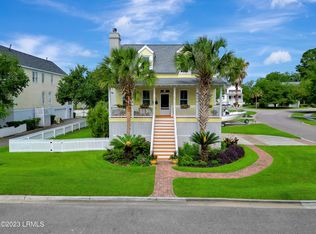 102 Patrick Dr, Beaufort, SC 29902