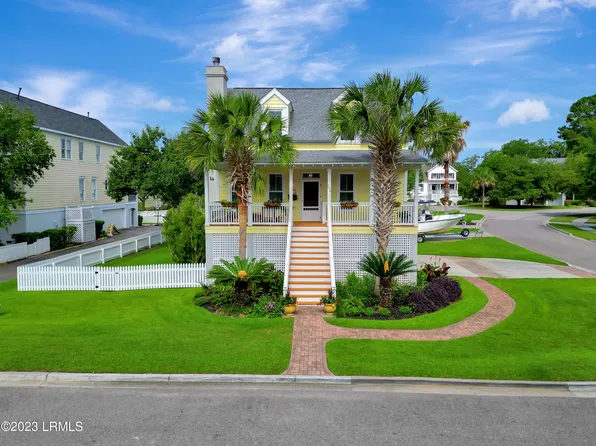 102 Patrick Dr, Beaufort, SC 29902