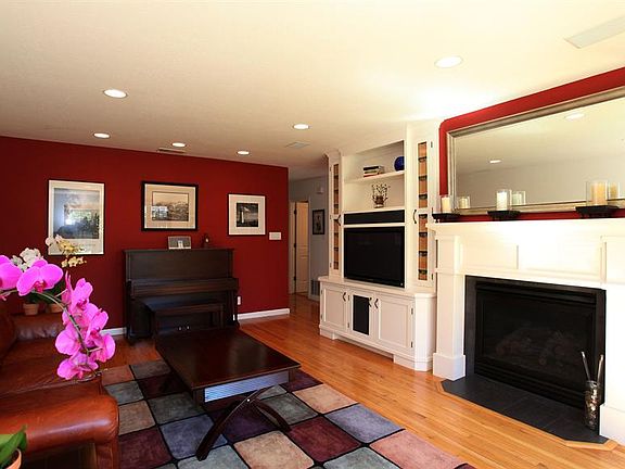 3rd image of 5468 Blossom Acres Dr