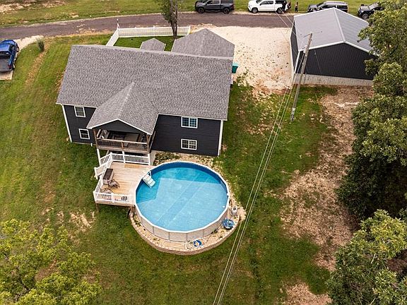 3rd image of 3471 Circle Dr