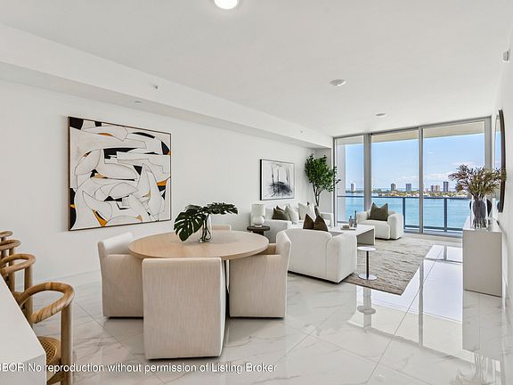 5th image of 220 Lake Shore Dr #1210