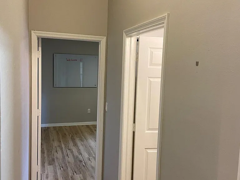 5130 Cobble Creek Ct #B-202 — Photo 37