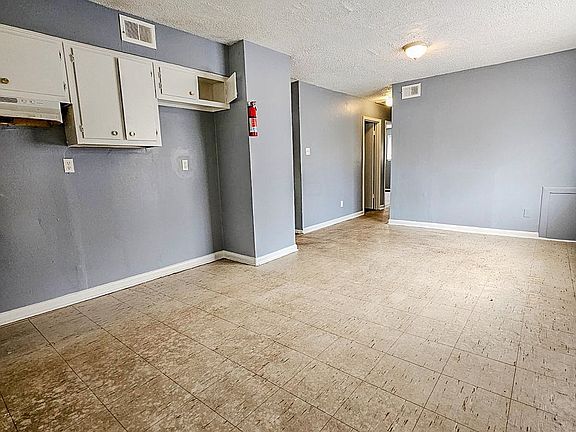 5th image of 497 W Shelby Dr