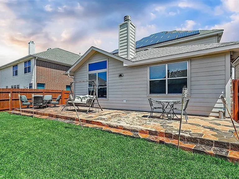 4345 Mountain Crest Dr — Photo 15