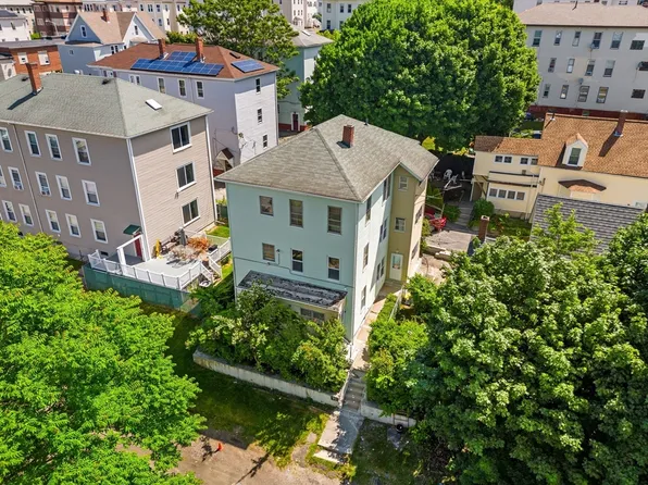 91 Fox St, Worcester, MA 01604