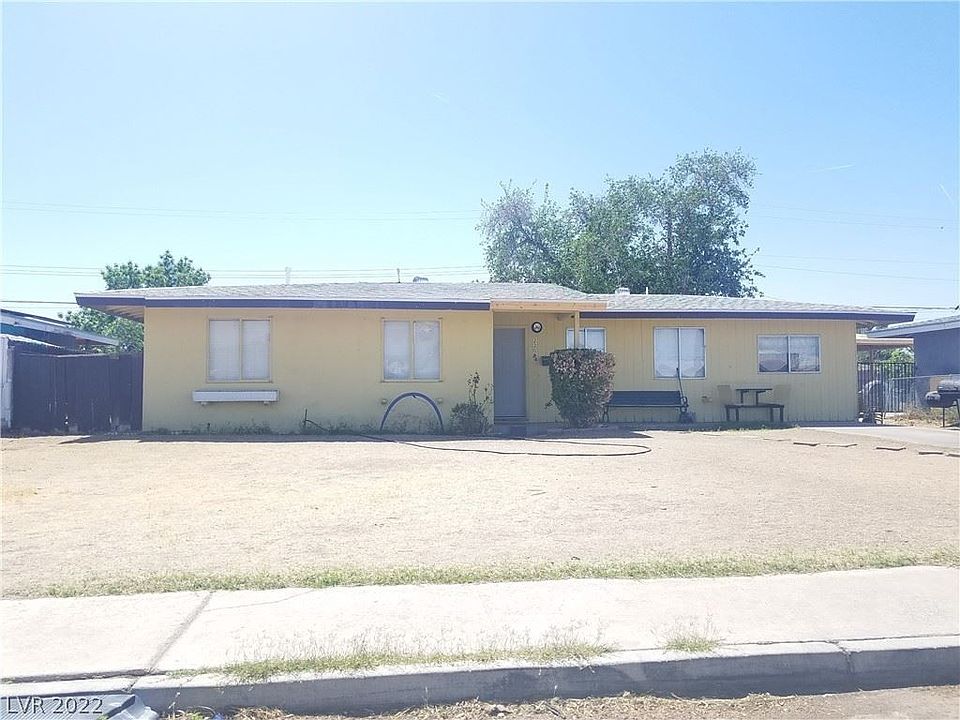 1st image of 2205 Dune Dr