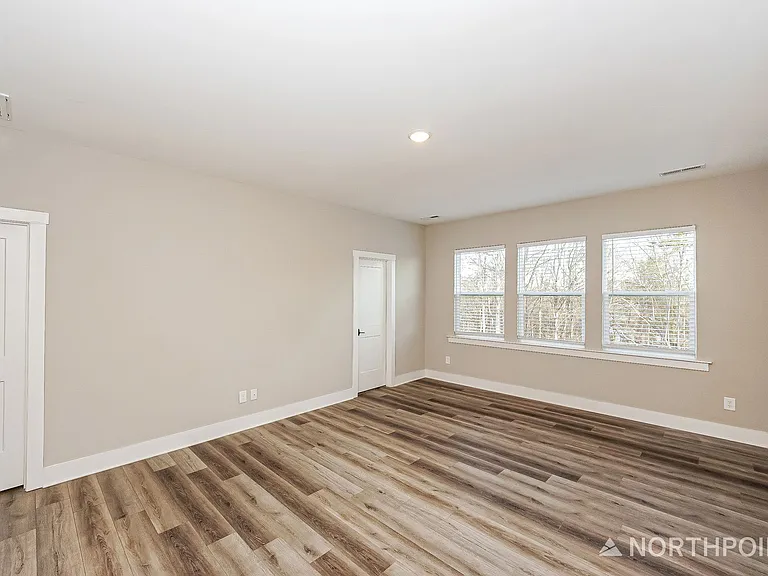 120 Glencoe Ln #103 — Photo 9