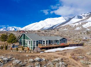 35 Hawkins Peak Rd, Markleeville, CA 96120