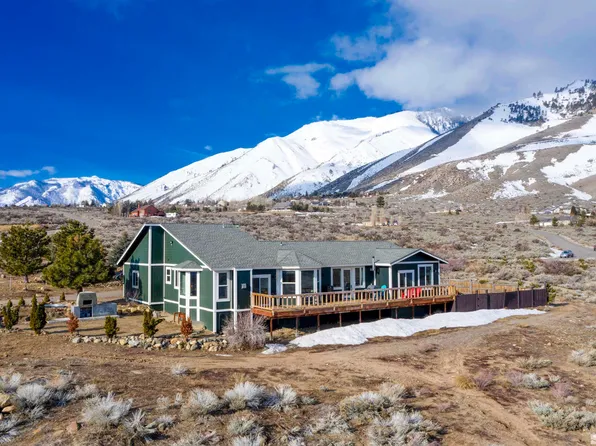 35 Hawkins Peak Rd, Markleeville, CA 96120