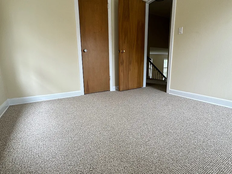 915 S Washington Ave — Photo 23