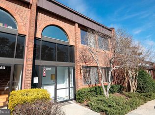 9271 Old Keene Mill Rd #15B, Burke, VA 22015