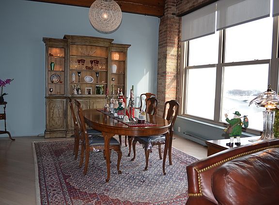 5th image of 540 N Lake Shore Dr APT 620