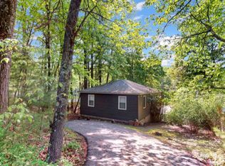 131 Outer Dr, Dingmans Ferry, PA 18328