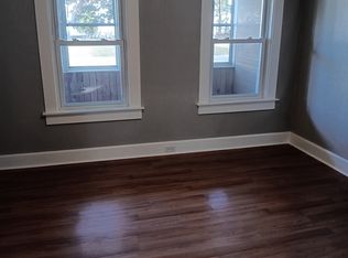 13-23 C St #17, Whitinsville, MA 01588