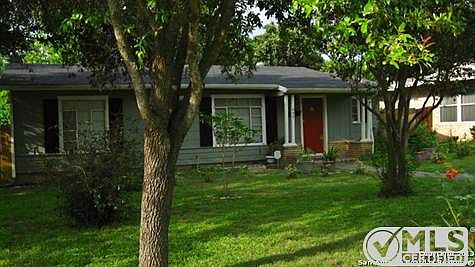 3rd image of 646 Blakeley Dr