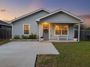 200 W 4th St, Alice, TX 78332