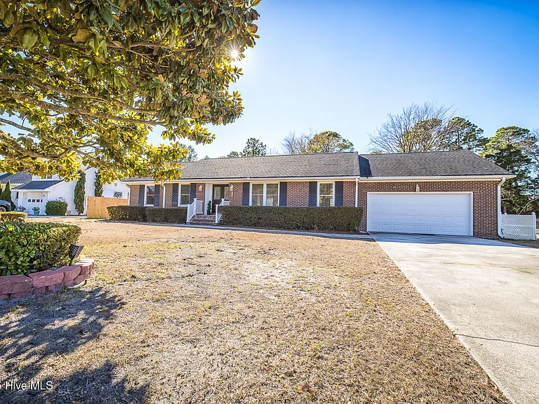 310 R L Honeycutt Dr — Photo 41