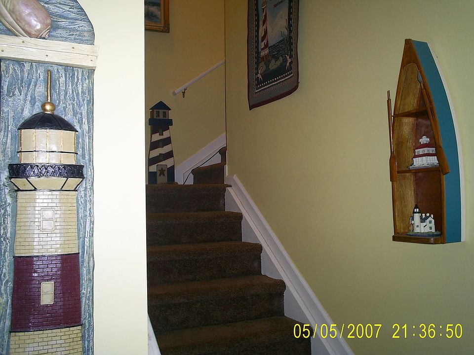 Stairs to bonus room