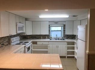62 1/2 Valencia St #C, Saint Augustine, FL 32084