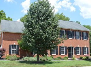 7531 Willow Spring Dr, Knoxville, TN 37938