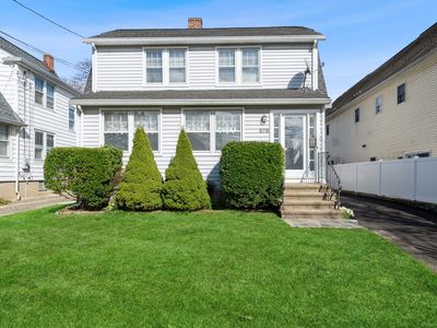 578 Fairfield Avenue, Stamford, CT, 06902