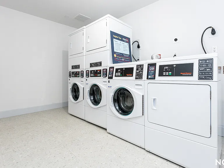 11-24 31st Dr #8B — Photo 40
