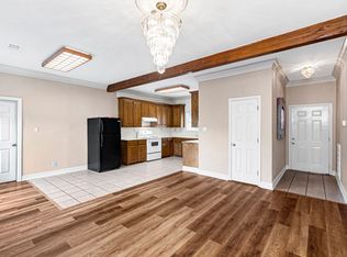 550 S River Rd #B, Pt Allen, LA 70767