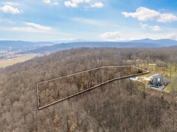 1280 Overlook Cir, Cookeville, TN 38506