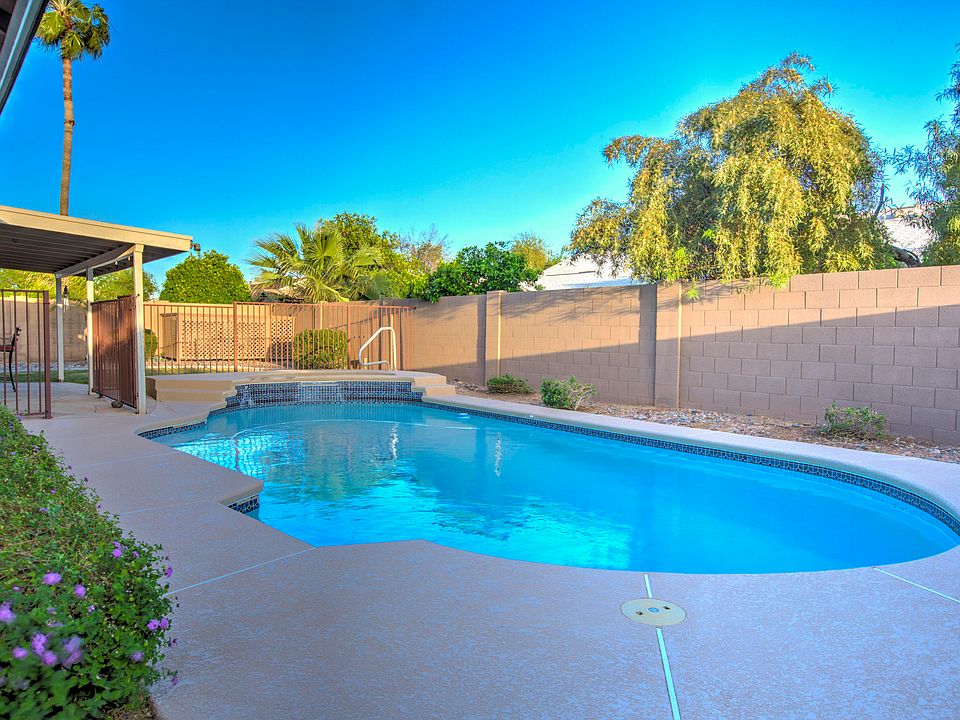 1st image of 7219 W Sunnyside Dr