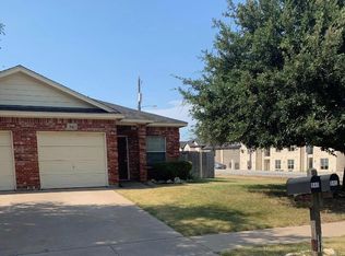 942 Jenni Dr, Midlothian, TX 76065