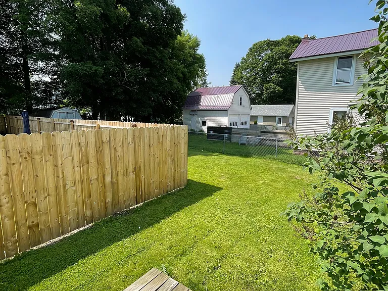 30 Crandall St — Photo 14