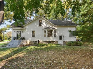 1201 Lincoln Ave, Fox River Grove, IL 60021