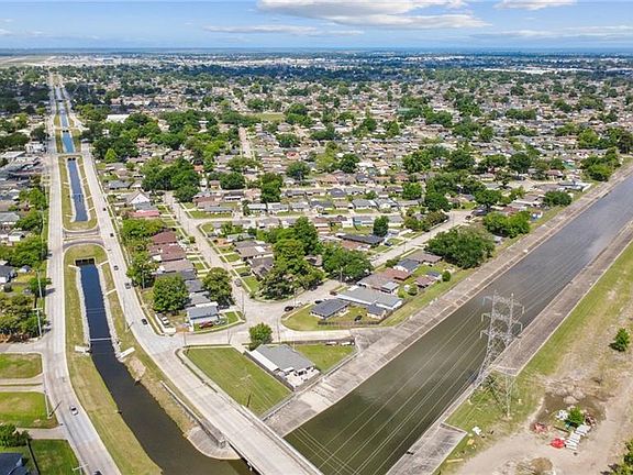 4th image of 1000 N Lester Ave