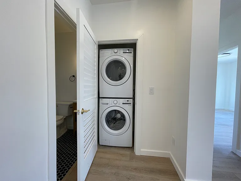 1700 Octavia St #606 — Photo 25