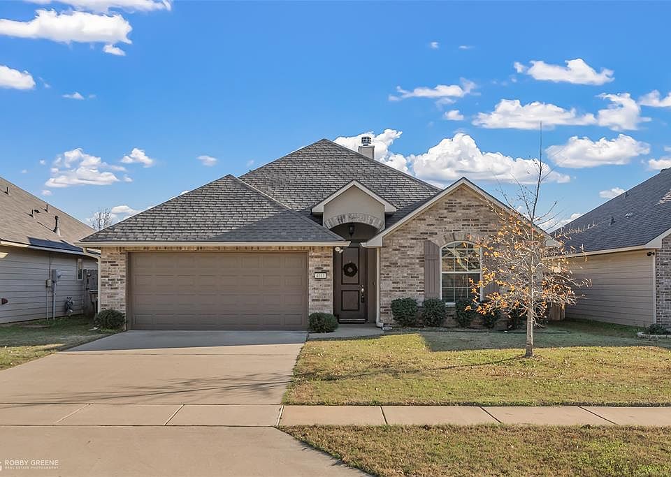 1st image of 4011 False River Dr