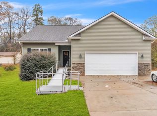 10 N Plainview Dr, Greenville, SC 29611