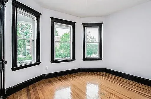 30 Harold St #2 — Photo 8