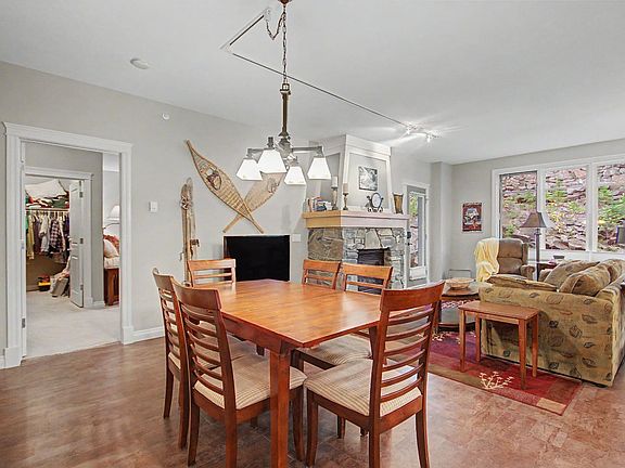 5th image of 140 Stonecreek Rd #104