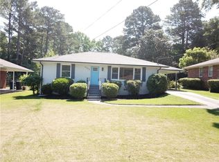 2252 Collins Dr, East Pt, GA