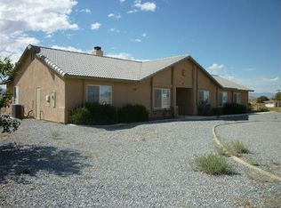 22915 Cahuilla Rd, Apple Valley, CA 92307