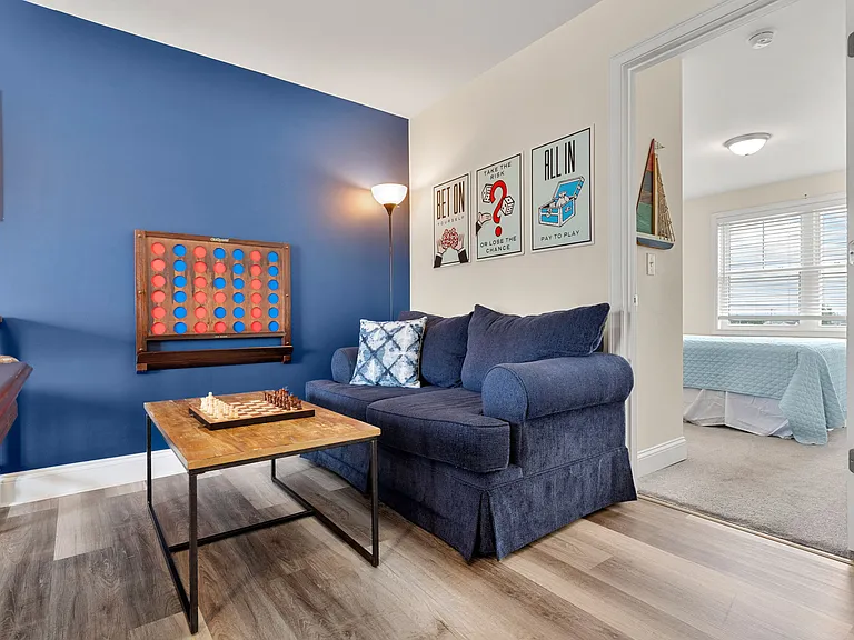 128 Ashworth Ave #309 — Photo 44