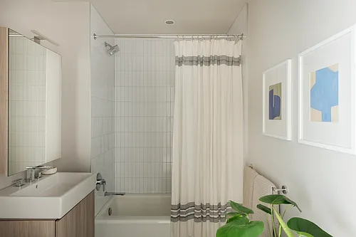 505 State St #16H Photo 1